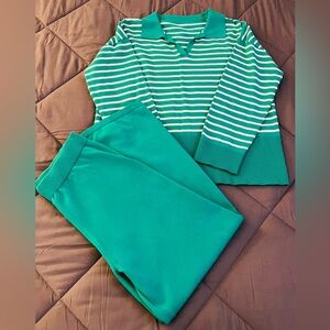 NWOT PINK QUEEN Women’s 2-piece Green and White Striped Sweater Set. Size: (XL)